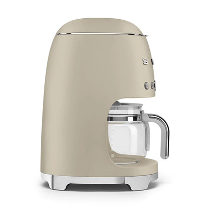 DCF02MLMEU__smeg-macchina-caffe-filtrato-50s-style-chiaro-di-luna-opaco-novita-03.webp