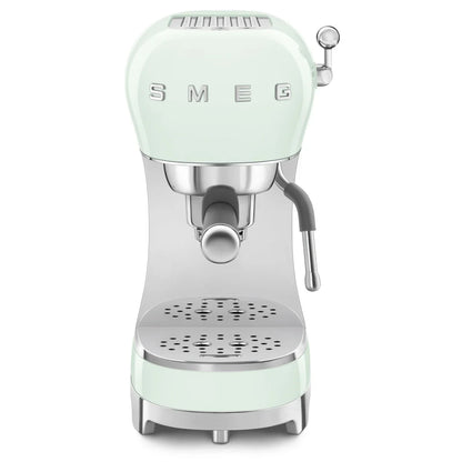 ECF02PGEU__smeg-macchina-caffe-espresso-manuale-50s-style-verde-pastello-01