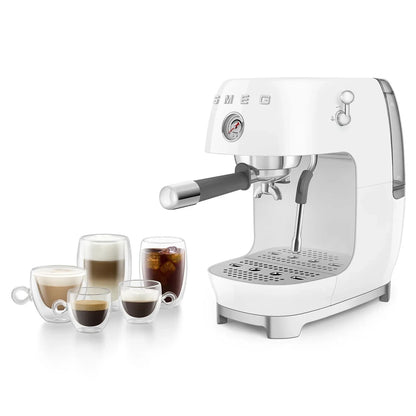 ECF03WHEU__smeg-macchina-caffe-espresso-estrazione-a-freddo-bianco-06.webp