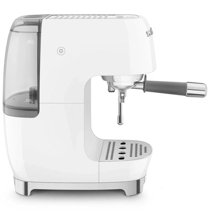ECF03WHEU__smeg-macchina-caffe-espresso-estrazione-a-freddo-bianco-08.webp