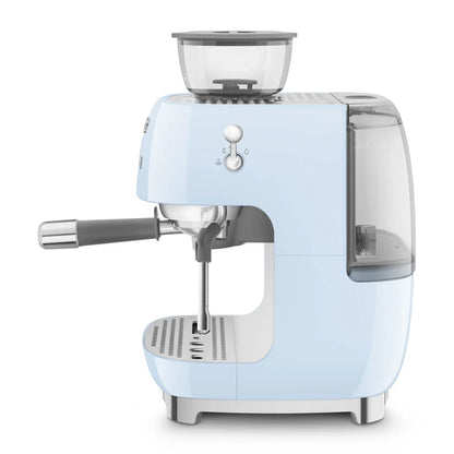 EGF03PBEU__smeg-macchina-caffe-espresso-macinacaffe-integrato-azzurro-02.webp