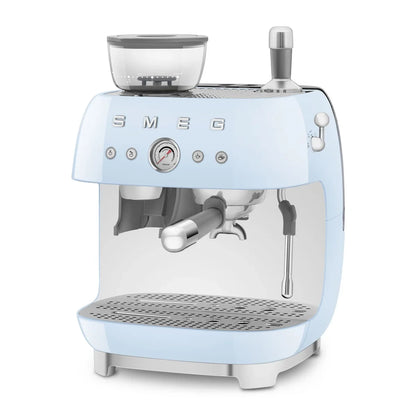 EGF03PBEU__smeg-macchina-caffe-espresso-macinacaffe-integrato-azzurro-04.webp