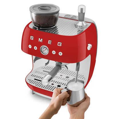 EGF03RDEU__smeg-macchina-caffe-espresso-macinacaffe-integrato-rosso-05.webp