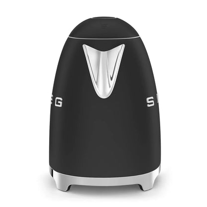 KLF03BLMEU__smeg-bollitore-elettrico-50s-style-nero-opaco-02