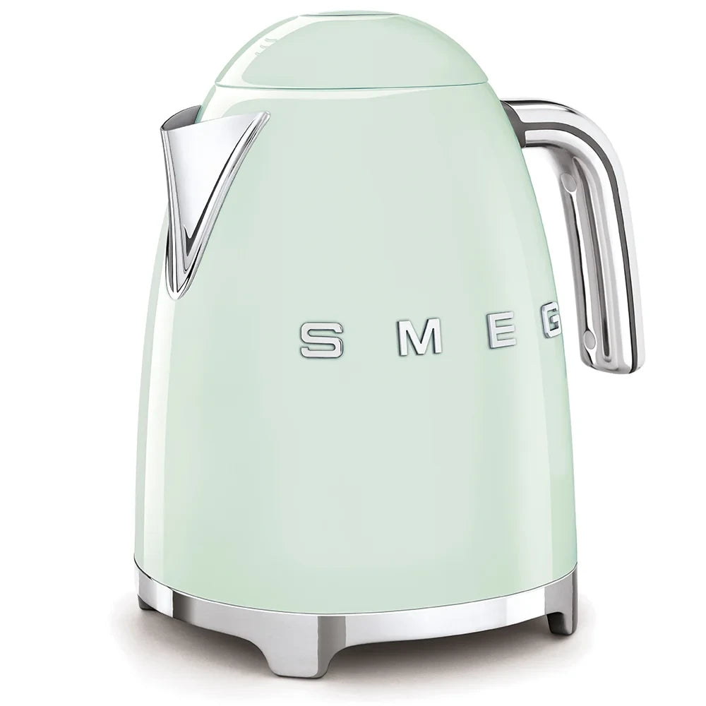 KLF03PGEU__smeg-bollitore-elettrico-50s-style-verde-pastello-02