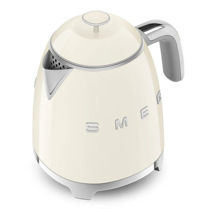 KLF05CREU__smeg-mini-bollitore-50s-style-panna-05