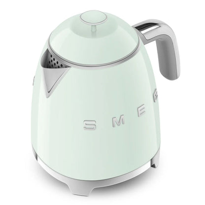 KLF05PGEU__smeg-mini-bollitore-50s-style-verde-pastello-05