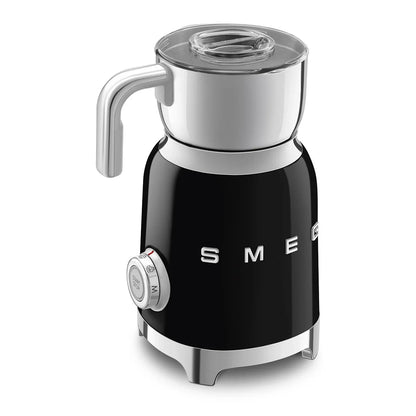 MFF11BLEU__smeg-montalatte-multifunzione-50s-style-nero-04