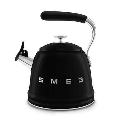 WKF01BL__smeg-bollitore-con-fischio-50s-style-nero-01