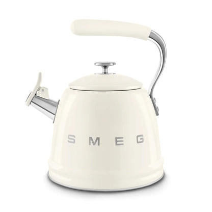 WKF01CR__smeg-bollitore-con-fischio-50s-style-panna-01