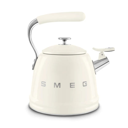 WKF01CR__smeg-bollitore-con-fischio-50s-style-panna-03