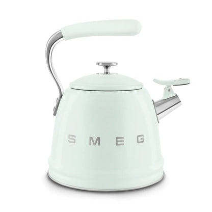 WKF01PG__smeg-bollitore-con-fischio-50s-style-verde-pastello-03