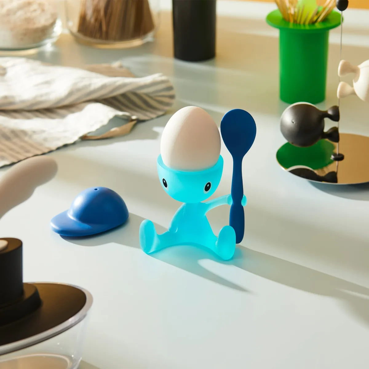 Alessi Portauovo Cico con Spargisale design Stefano Giovannoni - ceramica colorata