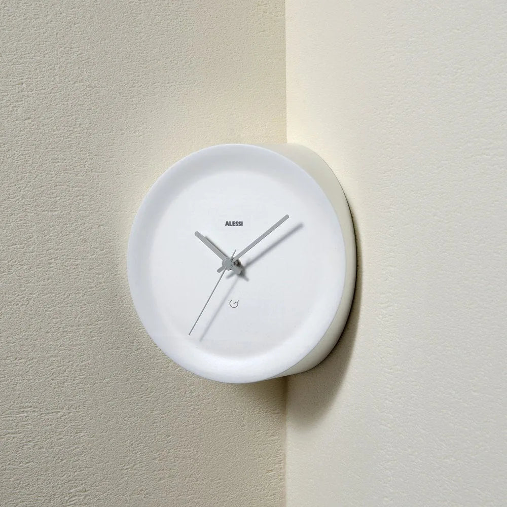 Alessi Ora orologio da parete angolare resina design Giulio Iacchetti