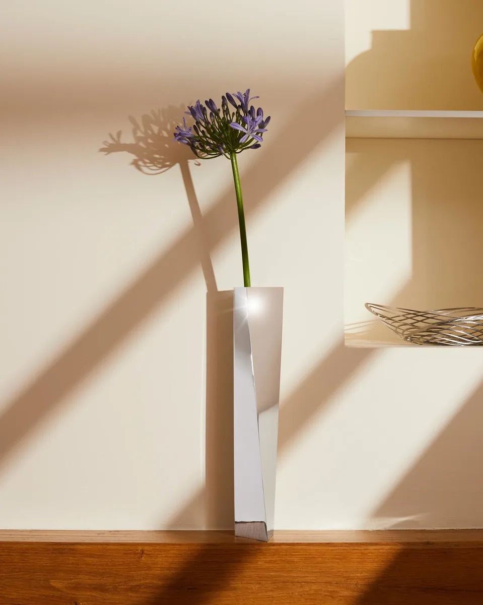 Alessi — Crevasse | Vaso Design Zaha Hadid