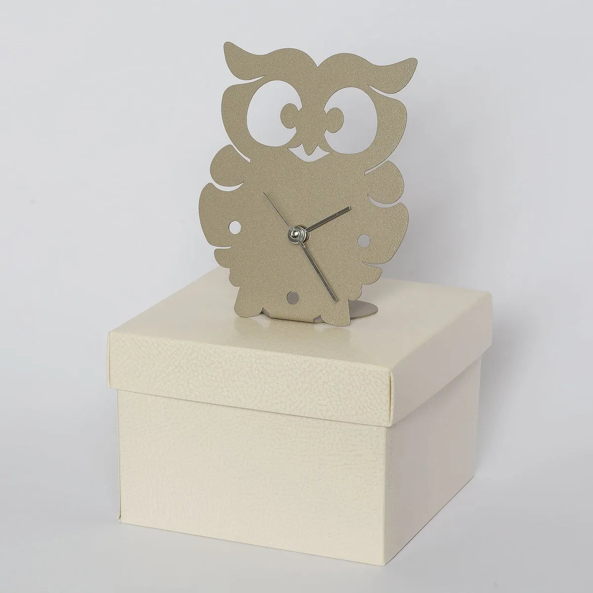 Arti & Mestieri Orologio Gufetto in ferro Bianco design italiano da tavolo