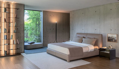Flou AtelierM letto matrimoniale design tessile imbottito testata plissé