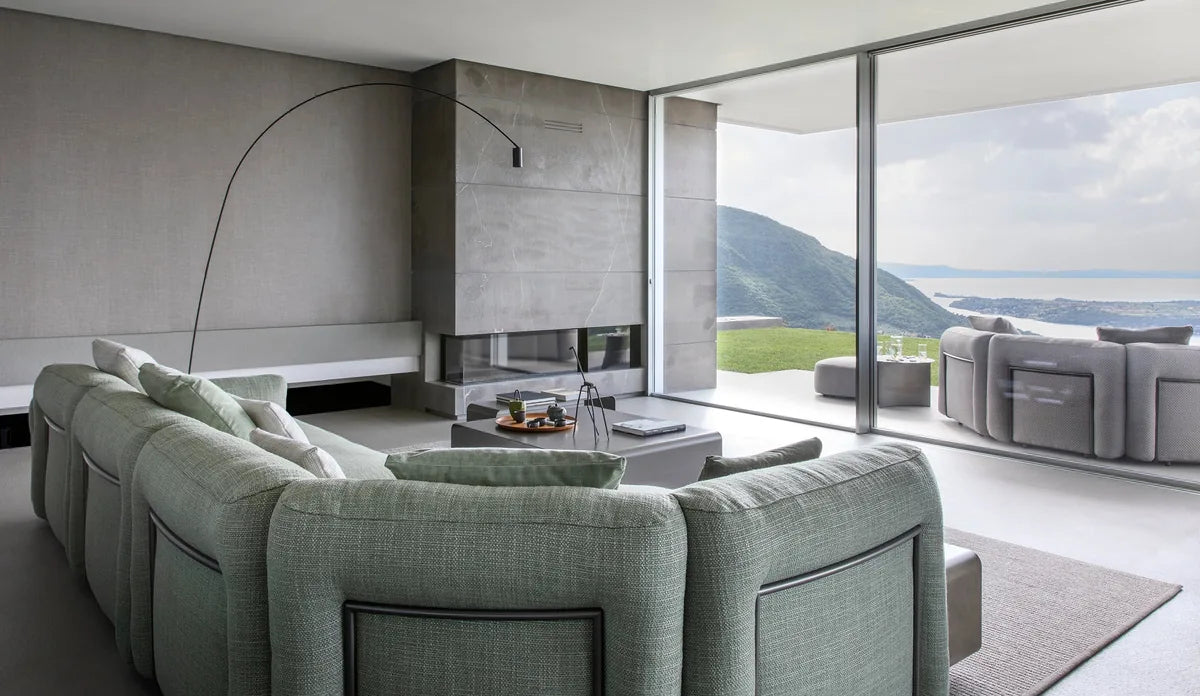 Flou Fiocco divano componibile modulare con sedute e chaise-longue - design Pinuccio Borgonovo