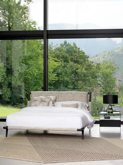 Flou Gaudí Matrimoniale - letto in legno massello con rivestimento tessile, design italiano