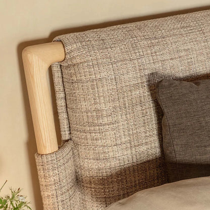 Flou Gaudí Matrimoniale - letto in legno massello con rivestimento tessile, design italiano
