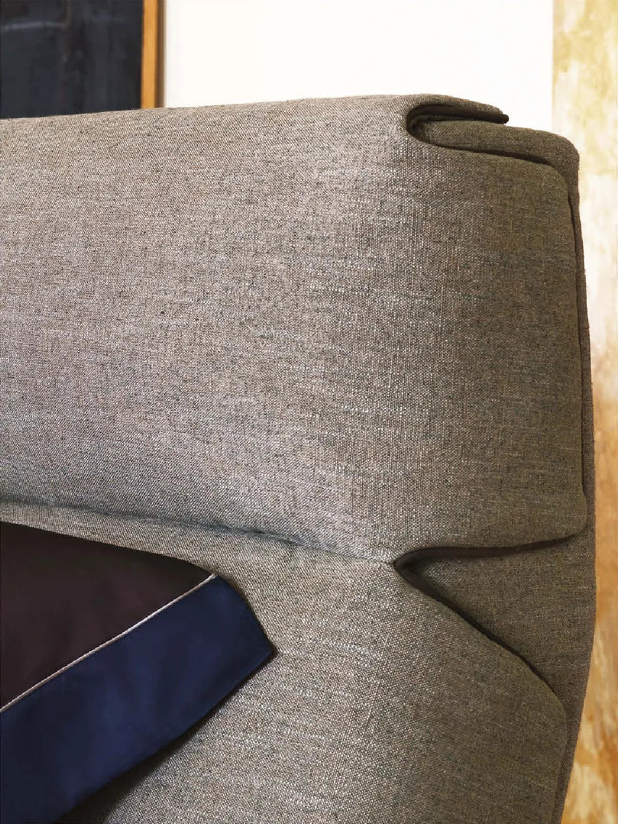 Flou Gentleman Testata Alta letto matrimoniale design Carlo Colombo rivestimento double-face