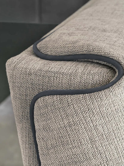 Flou Gentleman Testata Bassa letto matrimoniale design Carlo Colombo rivestimento doppia copertura