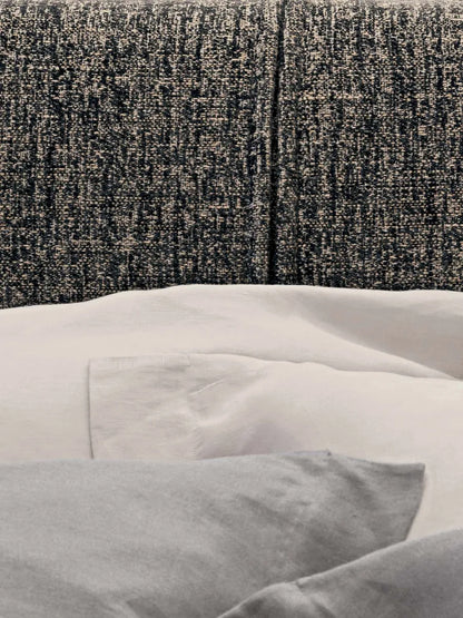 Flou Icon Matrimoniale - letto design in tessuto e pelle, testata imbottita - Stilmobili