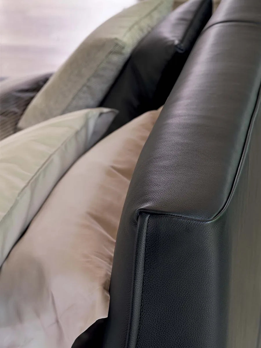 Flou Icon Matrimoniale - letto design in tessuto e pelle, testata imbottita - Stilmobili