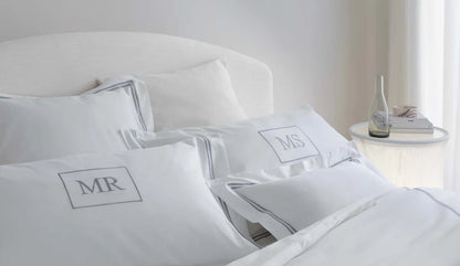 Flou Magnolia Matrimoniale letto imbottito testata pelle tessuto bianco