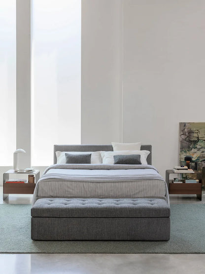 Flou Notturno Matrimoniale letto imbottito tessuto pelle design italiano
