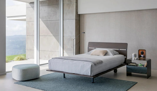 Flou Tadao Singolo, letto design in rovere tinto caffè, doghe portanti visibili