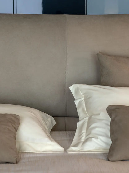Flou Yuna Matrimoniale - Letto tessile design Carlo Colombo con testata imbottita generosa