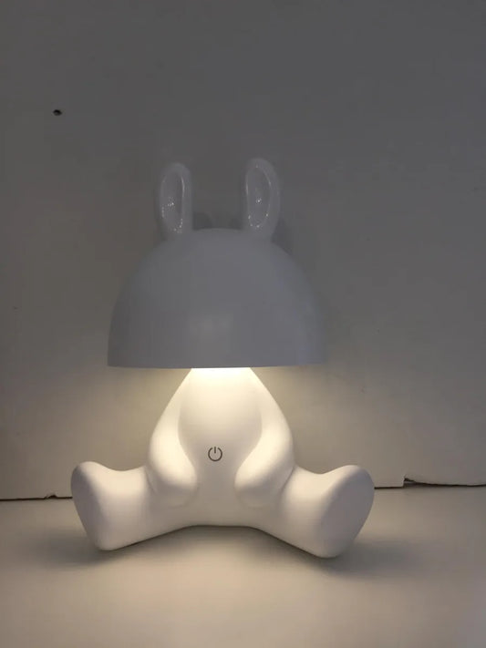 Leitmotiv Bunny LED lampada da tavolo bianco opaco design