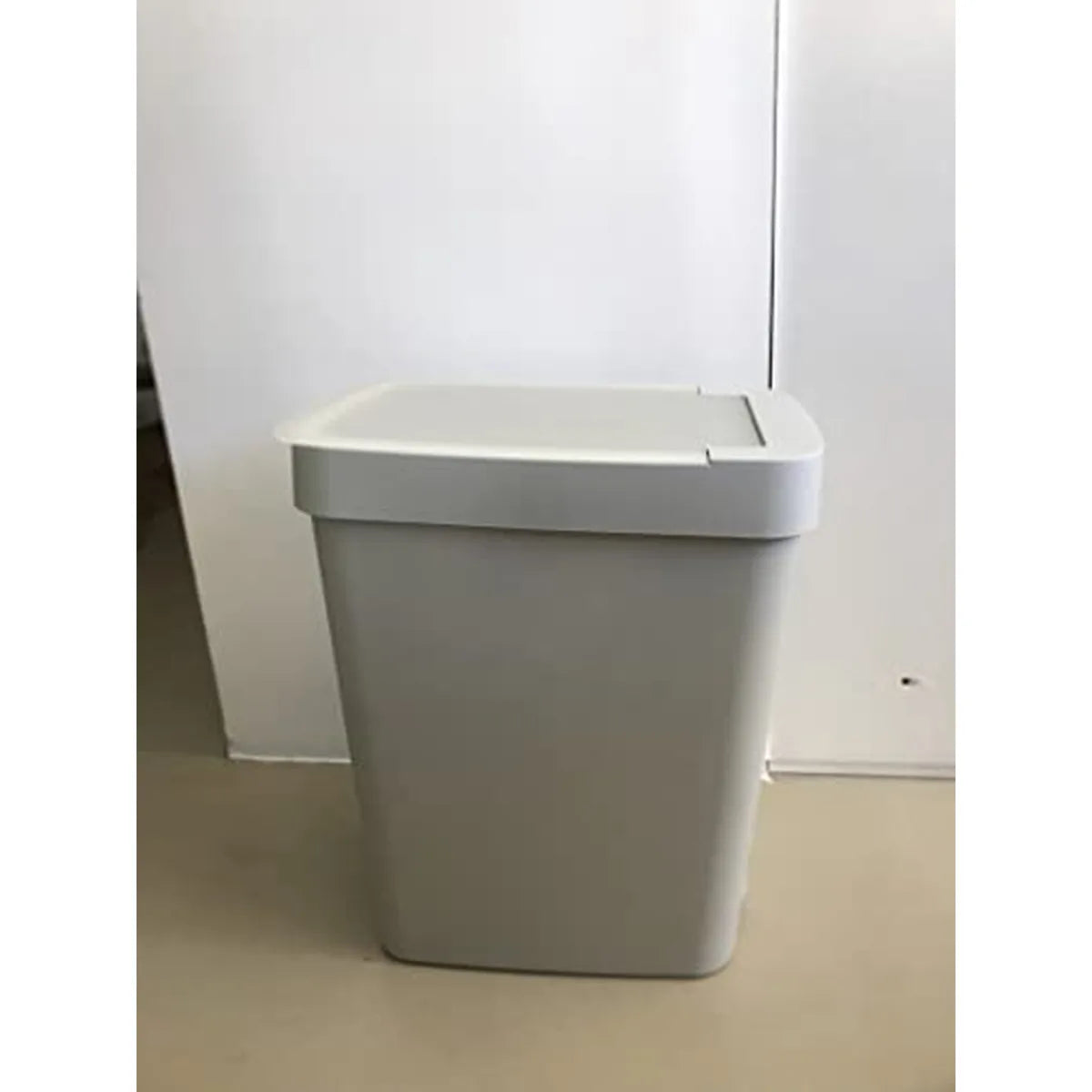 Il mio negozio Pattumiera in plastica con inserto rotolo buste, design moderno