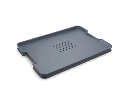 Joseph Joseph Tagliere Multifunzione in plastica e acciaio inox con base inclinata e bordi rialzati