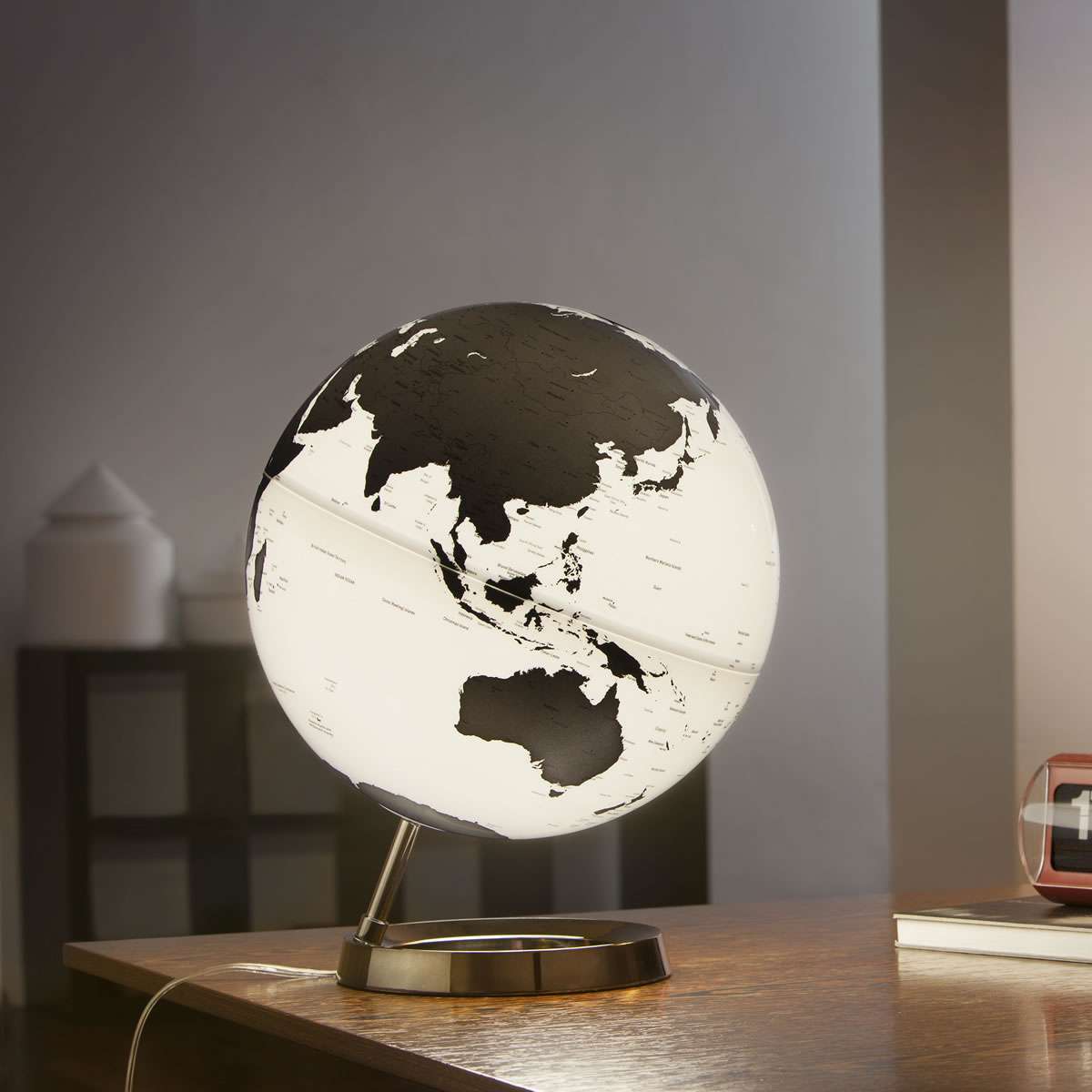 Atmosphere Light & Colour Metal Charcoal — sfera grigio antracite illuminata LED