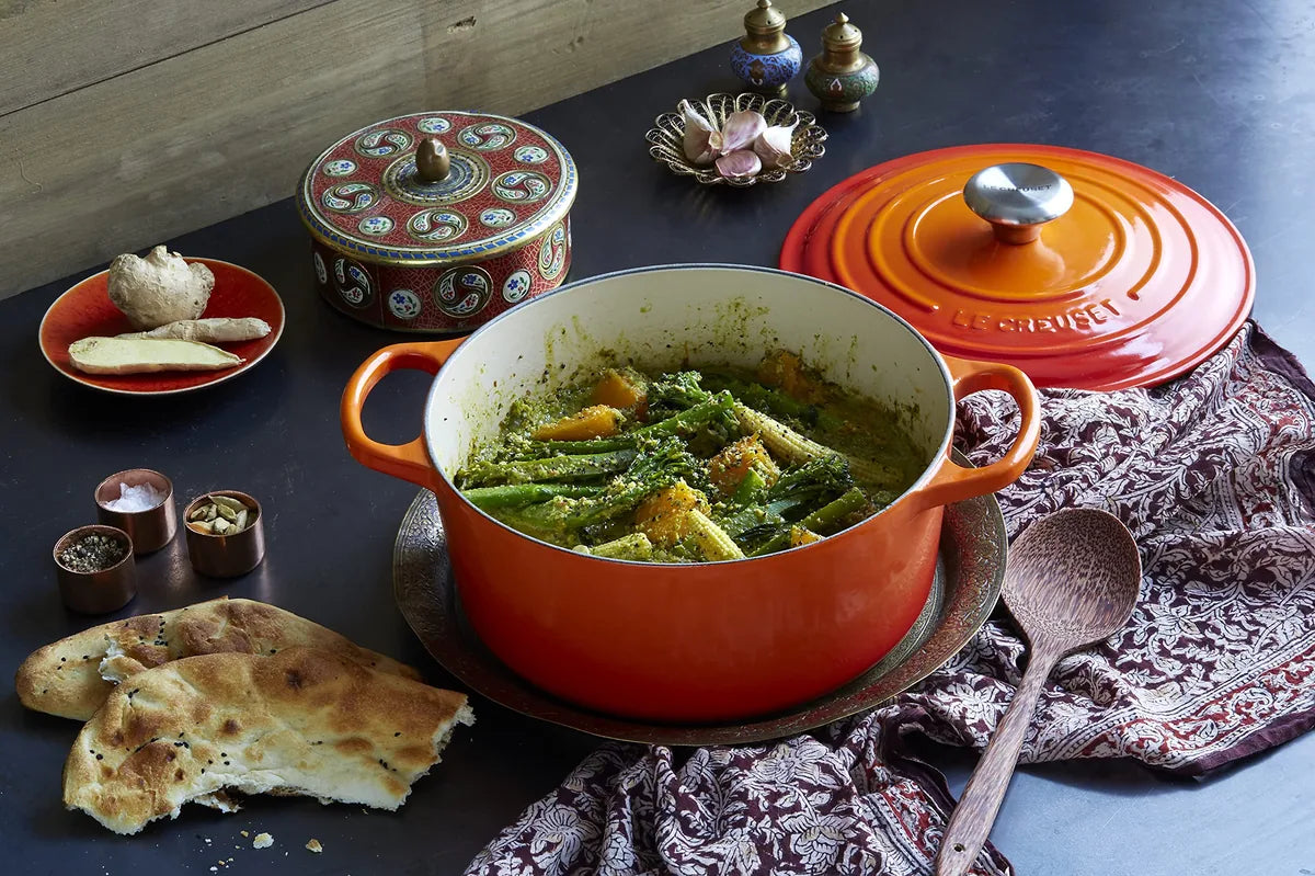 Le Creuset Cocotte rotonda Evolution in ghisa colore rosso - Stilmobili