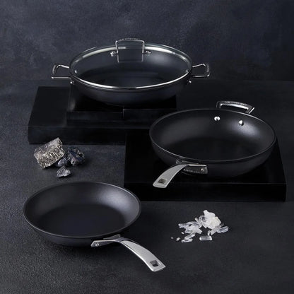 LE CREUSET Padella Alta Alluminio Antiaderente con manico rivettat nero