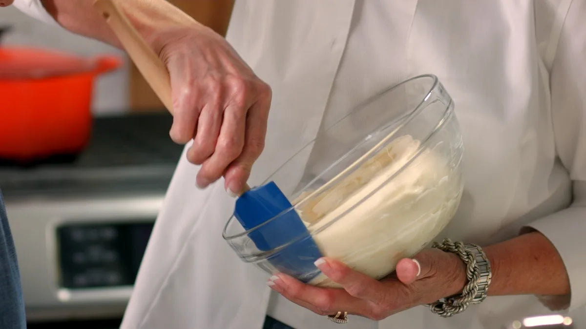Le Creuset Spatola in silicone resistente al calore, testa speciale per pentole e padelle