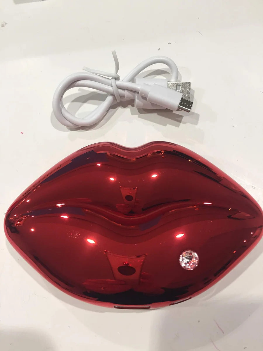 Indiid Lip Powerbank wireless con design compatto e moderno