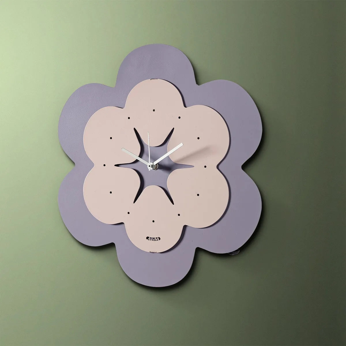 Arti & Mestieri orologio Florindo a forma di fiore in ferro, design minimal naturale