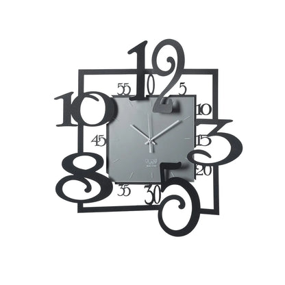 Arti & Mestieri Orologio da Parete Amos in ferro con forme irregolari e design giocoso