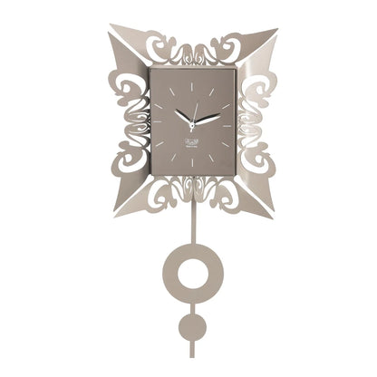 Arti & Mestieri orologio a pendolo da parete Vanity in ferro, colori oro laccato, fango, sabbia e bianco marmo