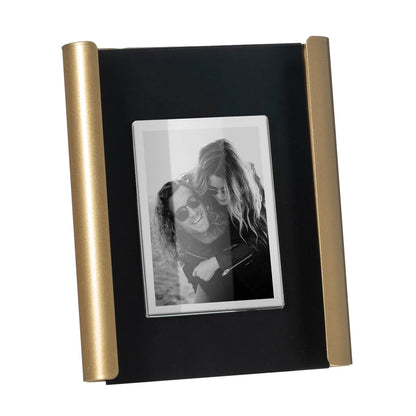 Arti & Mestieri Portafoto Design Angel Grande ferro Oro laccato Nero