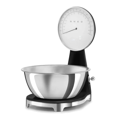 KSF01BLWW__smeg-bilancia-cucina-digitale-analogica-50s-style-nero-05