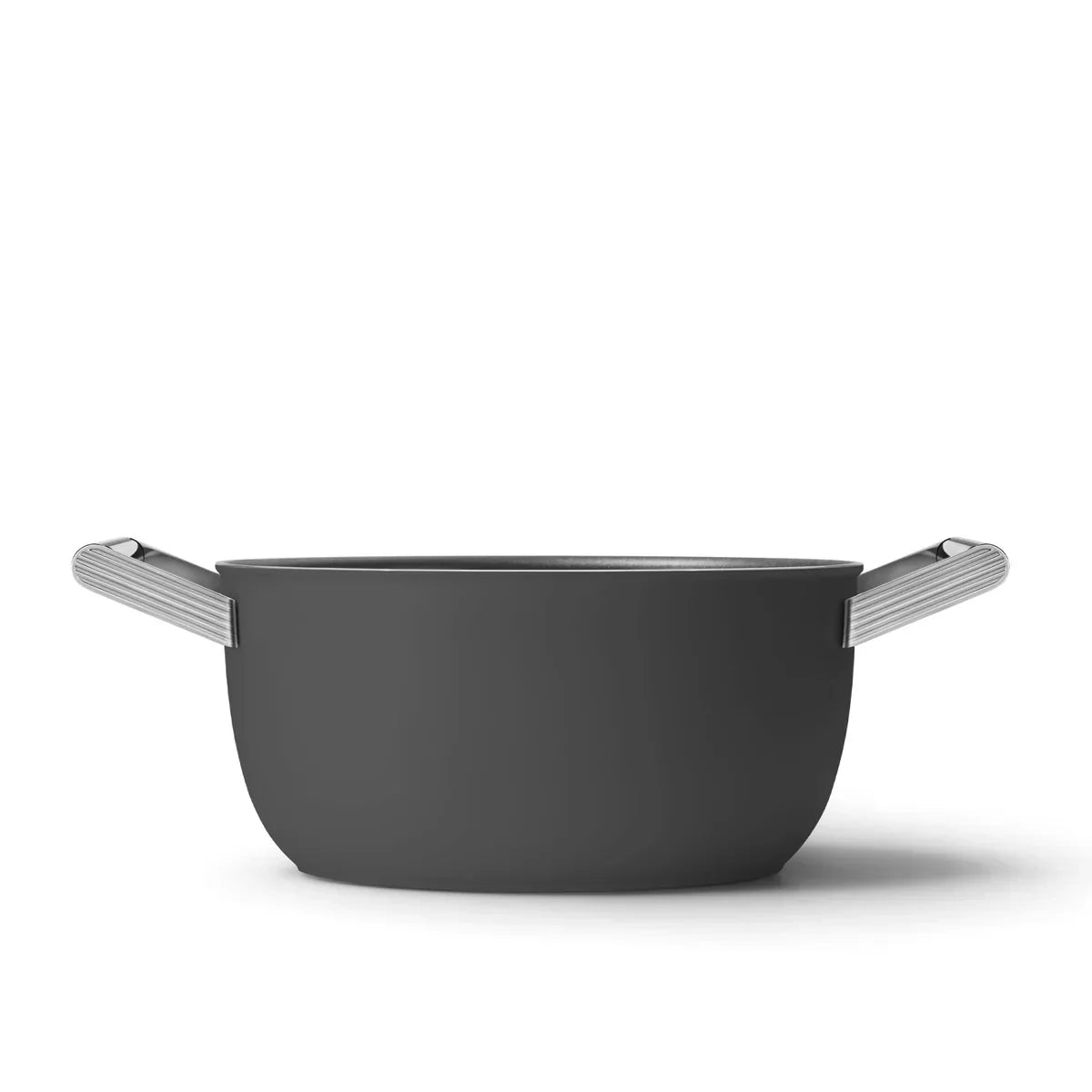 CSF2412BLM__smeg-casseruola-2-manici-24cm-ceramico-nero-opaco-07