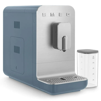 BCC13SBMEU__smeg-macchina-caffe-automatica-cappuccinatore-blu-tempesta-opaco-03