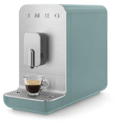 BCC13EGMEU__smeg-macchina-caffe-automatica-cappuccinatore-verde-smeraldo-opaco-10