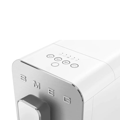 BCC11WHMEU__smeg-macchina-caffe-automatica-compatta-bianco-opaco-04