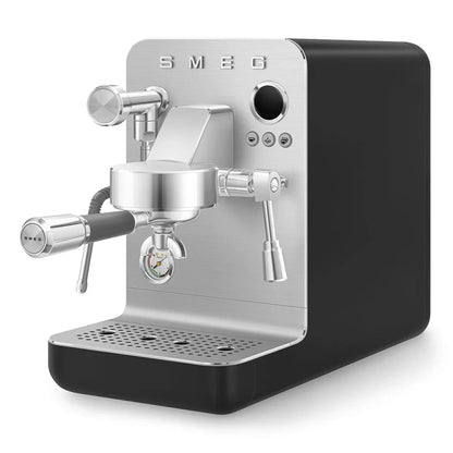EMC02BLMEU__smeg-macchina-caffe-espresso-minipro-nero-opaco-05